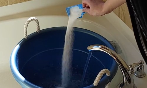 （使用過碳酸鈉示意圖）