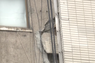 (地震房子裂痕)