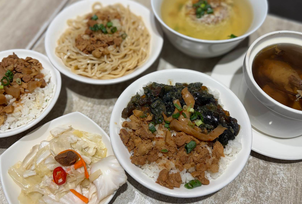 雨川食堂